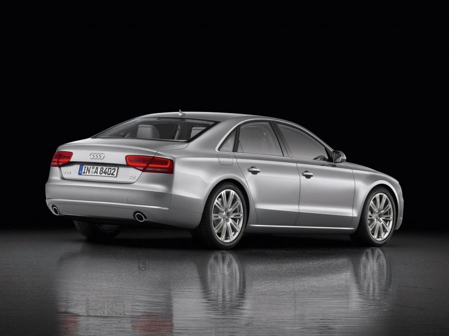 Audi A8 4.2 TDI Quattro (D4) 2010 года  (WW) (фото 16 из 16)
